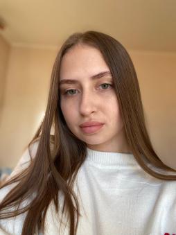 Захарова Анна Владимировна